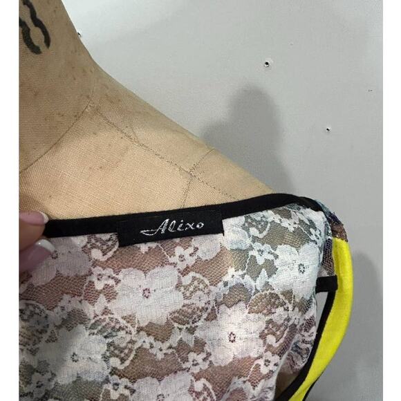 Vintage 1990s y2k Yellow + Colored Lace Bedazzled Tank Top w/ Woman Design - S? - Picture 3 of 5